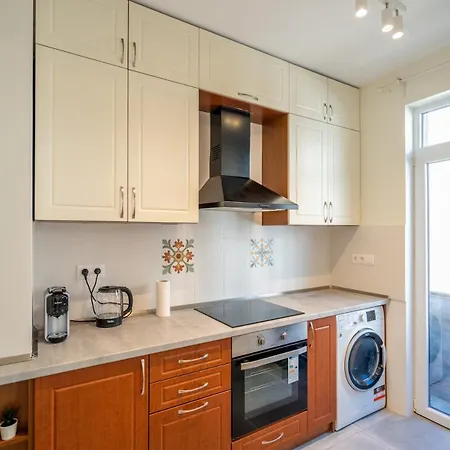 Stylish & Funcional 1 Bdrm In Sofia's Heart Daire Sofya