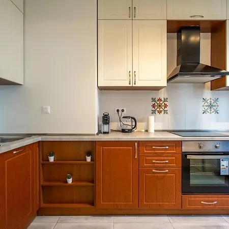 Stylish & Funcional 1 Bdrm In Sofia's Heart סופיה
