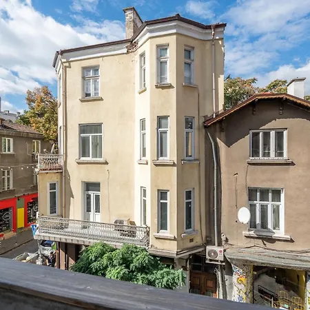 Stylish & Funcional 1 Bdrm In Sofia's Heart *