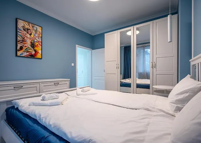 Stylish & Funcional 1 Bdrm In Sofia's Heart