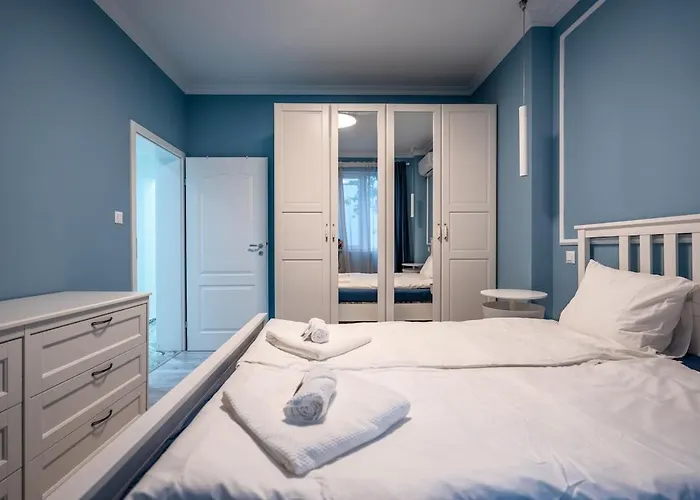 Stylish & Funcional 1 Bdrm In Sofia's Heart