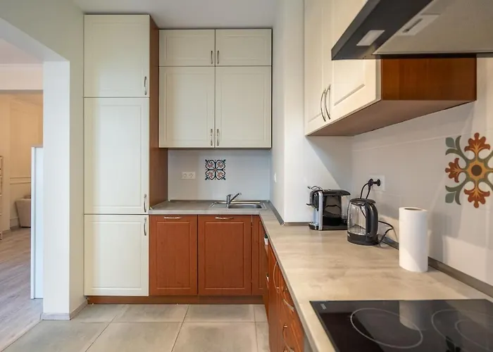 Stylish & Funcional 1 Bdrm In Sofia's Heart *